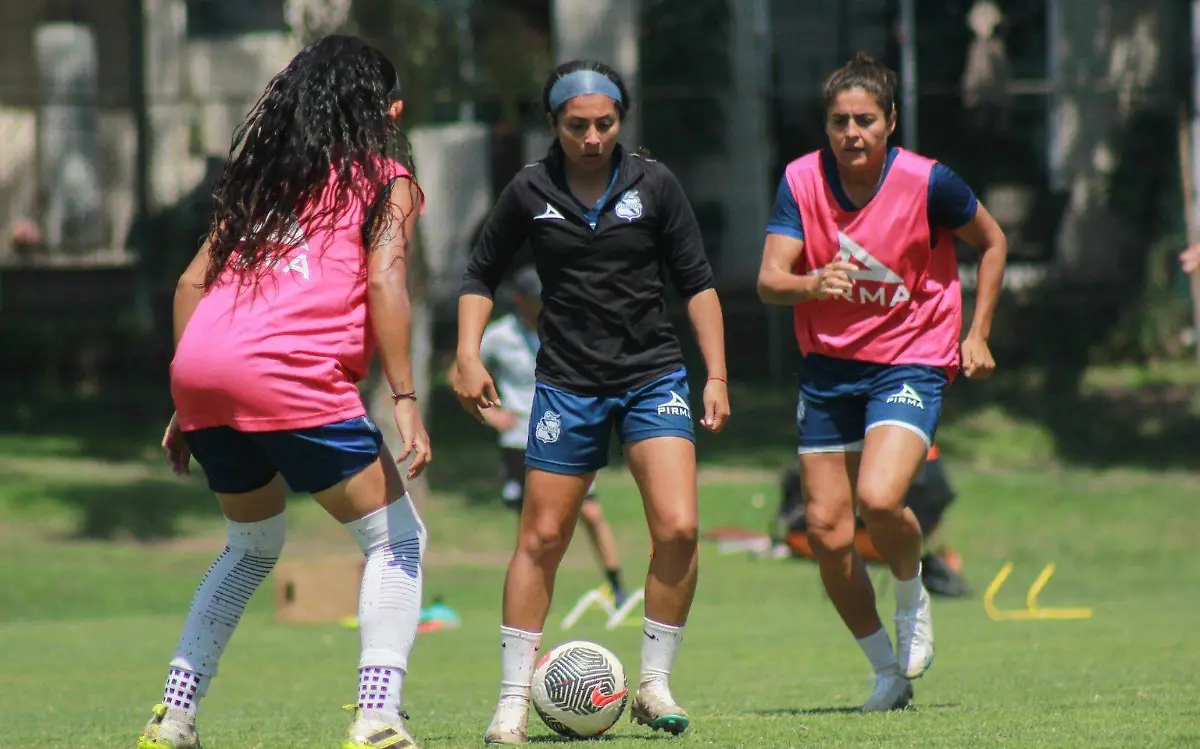 Puebla femenil